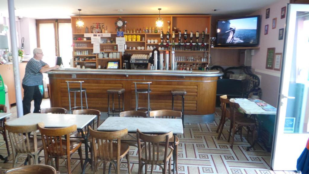 Hotel Le Gambetta Carmaux Eksteriør billede