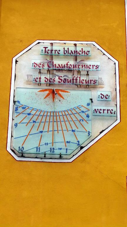 Hotel Le Gambetta Carmaux Eksteriør billede