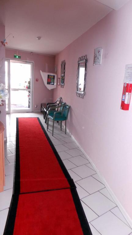 Hotel Le Gambetta Carmaux Eksteriør billede